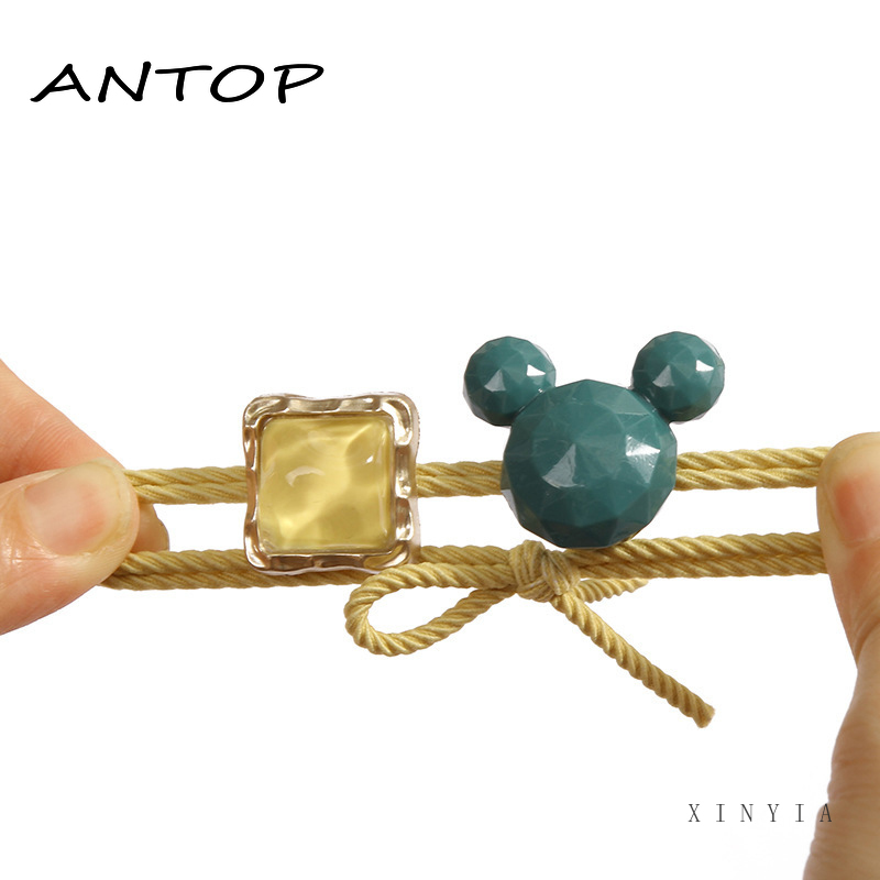 Ikat Kepala Bahan Karet Desain Mickey Mouse Aksen Kristal Berlian Imitasi Gaya Korea Untuk Wanita ANTOP