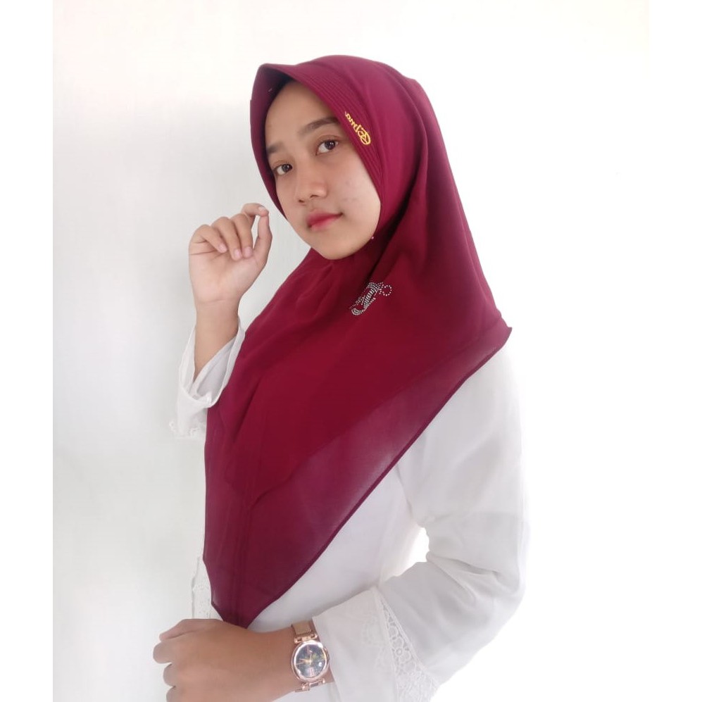 Jilbab Instan CINTYA BY ELMAHIJAB