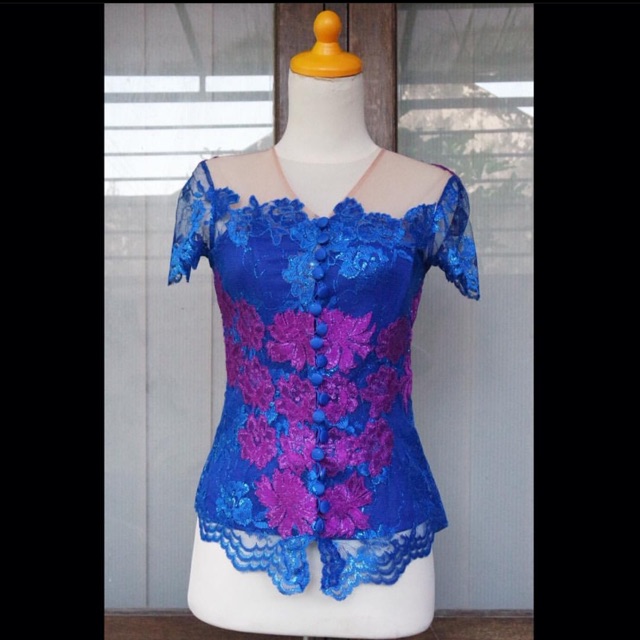 Kebaya Bekas/Kebaya wisuda/atasan kebaya/preloved kebaya/kebaya dewasa/kebaya modern/kebaya kartini