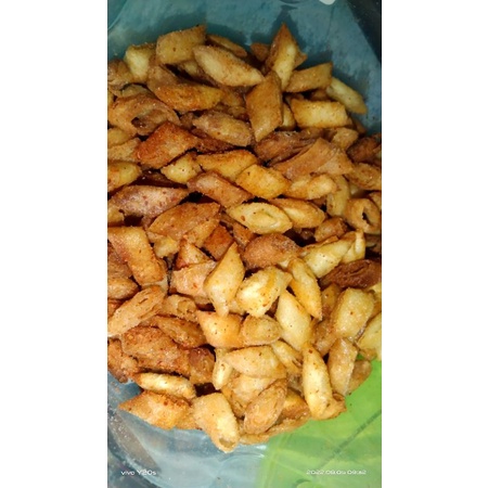 

lumpia kering/lumring pedas