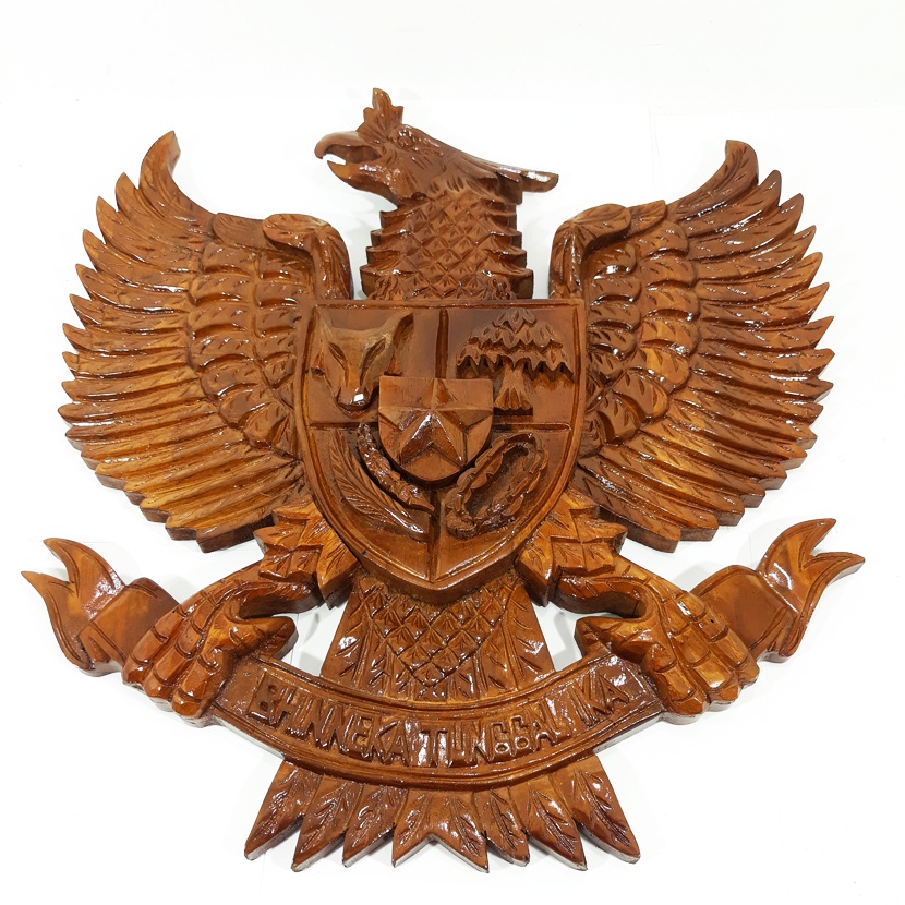 Hiasan Dinding Garuda Lambang Pancasila Ukir Kayu Jati