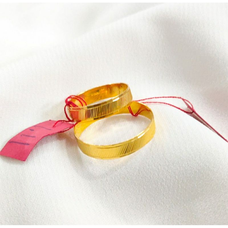 sepasang Cincin emas asli cincin couple cincin emas.