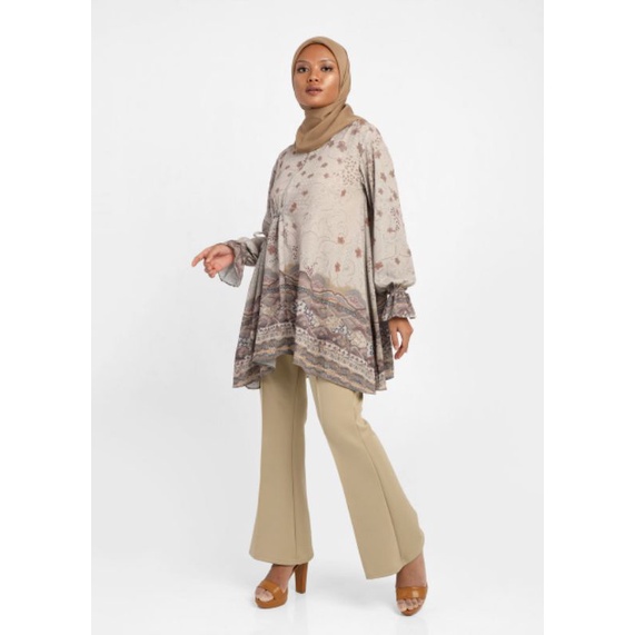 PURU KAMBERA X DISNEY - Moana Series Mother Island Blouse