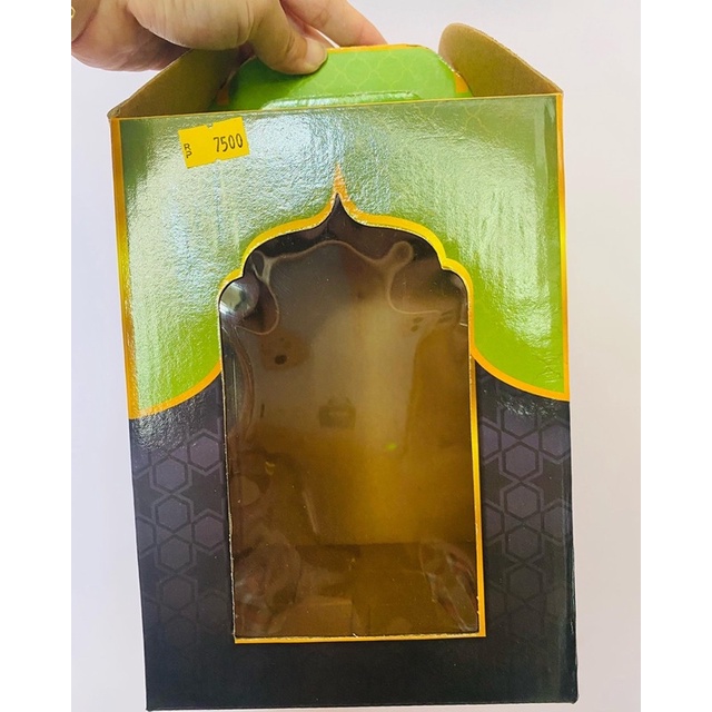 

boks kuker 500gram setengah kilo boks hampers kotak kuker idul fitri