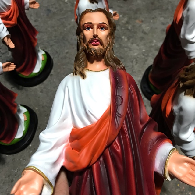 Patung Yesus Tangan Terbuka 38cm