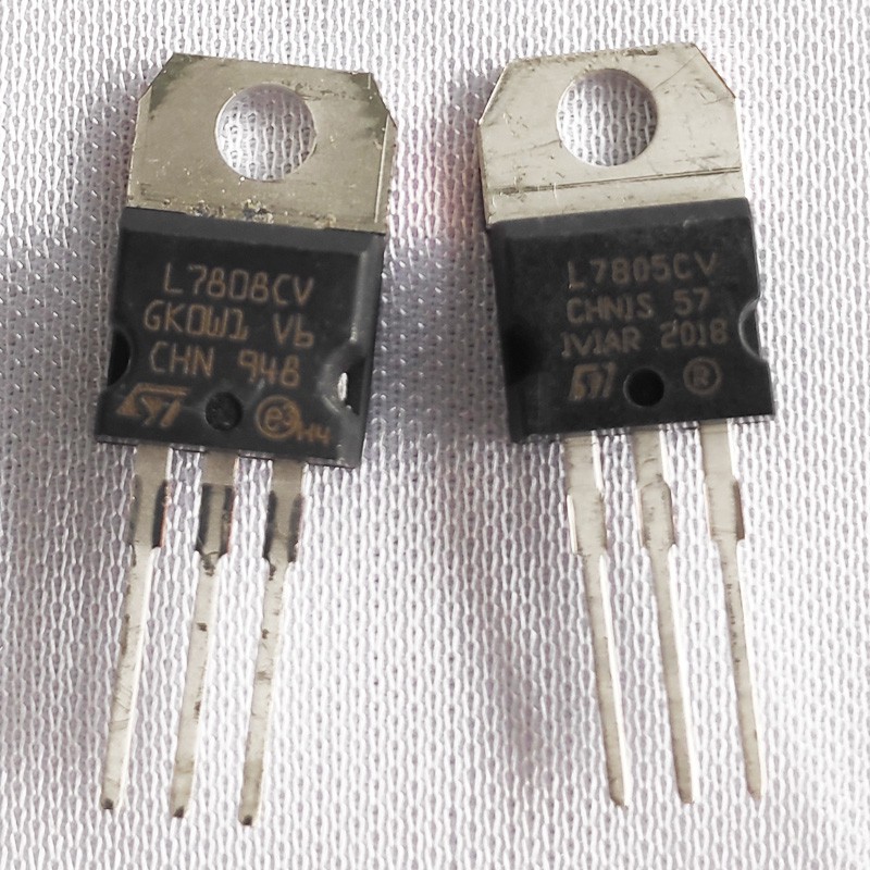 TRANSISTOR L7808 IC L7808CV TRANSISTOR L7805 IC L7805CV L 7805 L 7808 LINEAR VOLTAGE REGULATOR