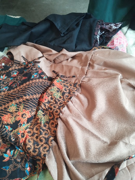 Batik Dianputri | Atasan Batik Wanita Motif Sogan Seragam Batik Baju Batik Wanita