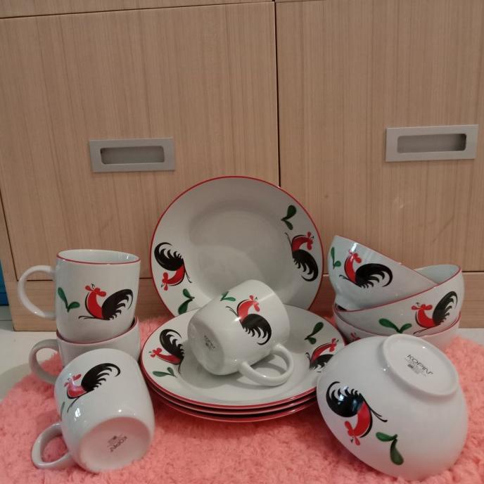 Dinner set Motif ayam Jago / Piring makan set (12pcs)