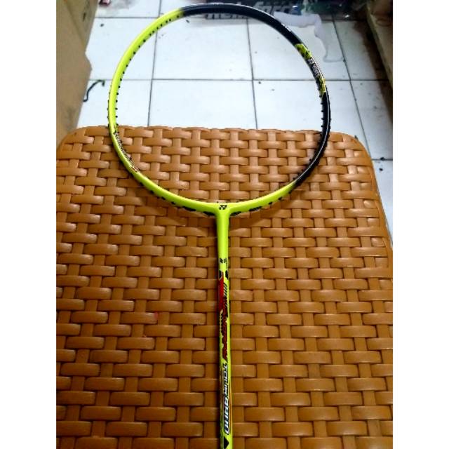 100% original-siap pakai-yonex nanoray tour 9900