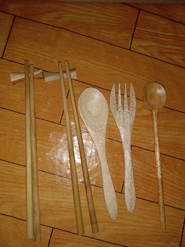 Sendok + Garpu + Sumpit
