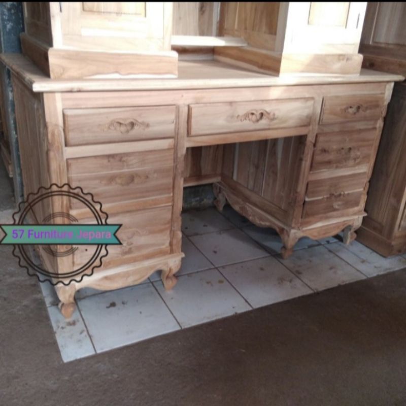 Meja kerja/Meja kantor ukir jepara bahan kayu jati mentahan jepara