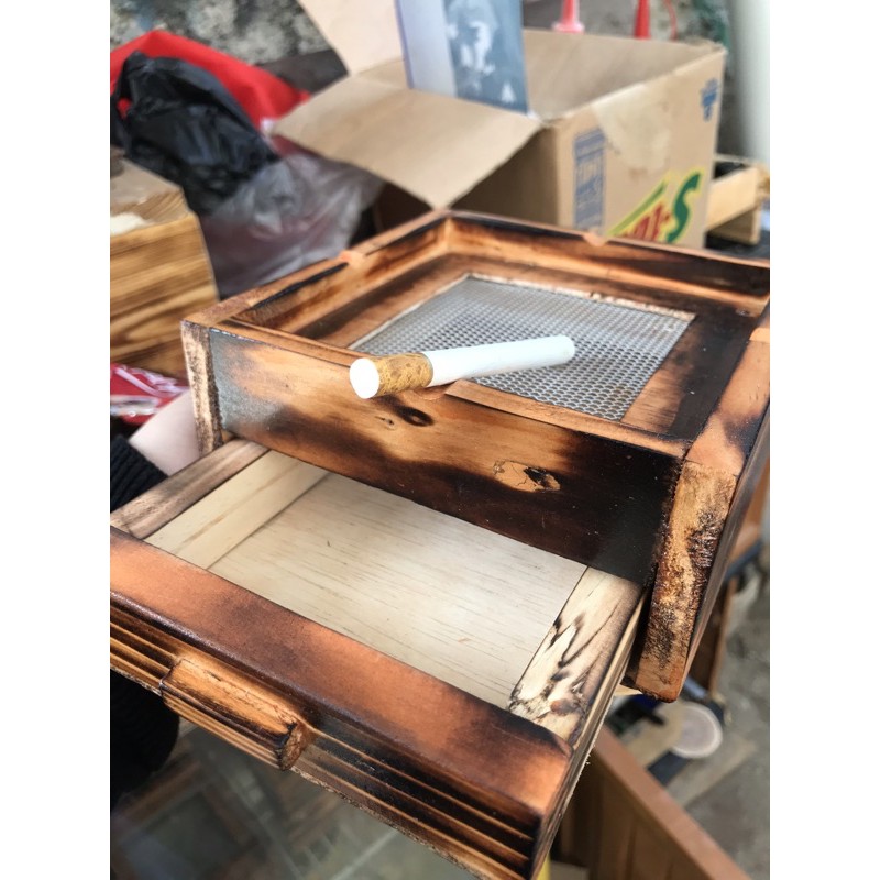 ASBAK ROKOK KAYU JATI BELANDA (BAKAR)