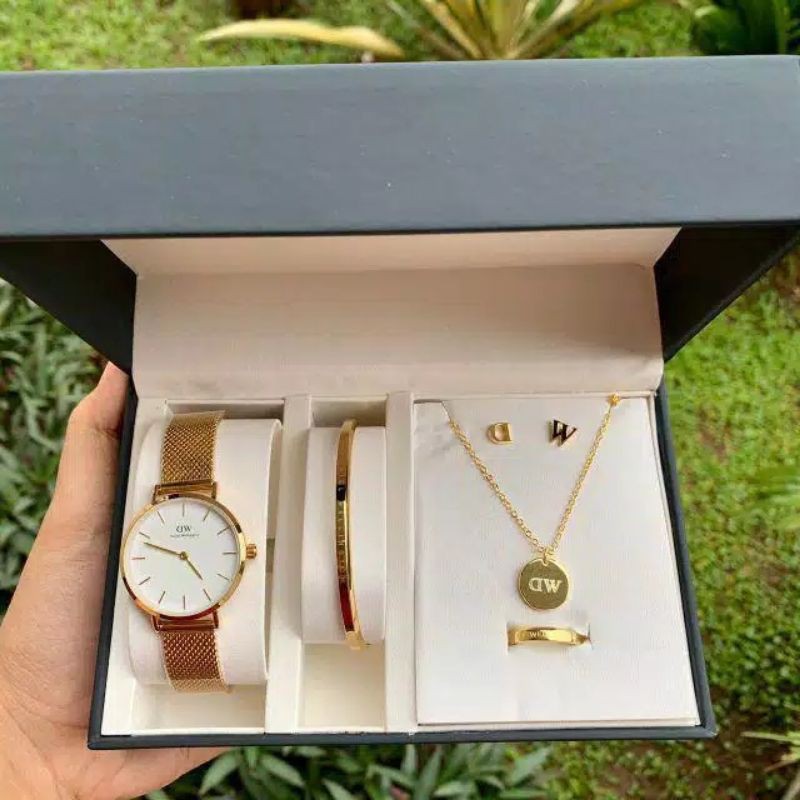 Bayar Di Tempat - Jam Tangan Fashion Paket WD 101 Melrose + Full Set Acc + Paper Bag