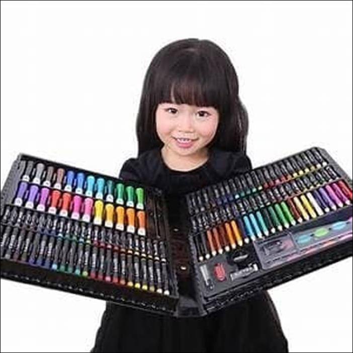 

CRAYON 150 PIECE ART SET BIG SIZE ALAT MEWARNAI GOOD QUALITY