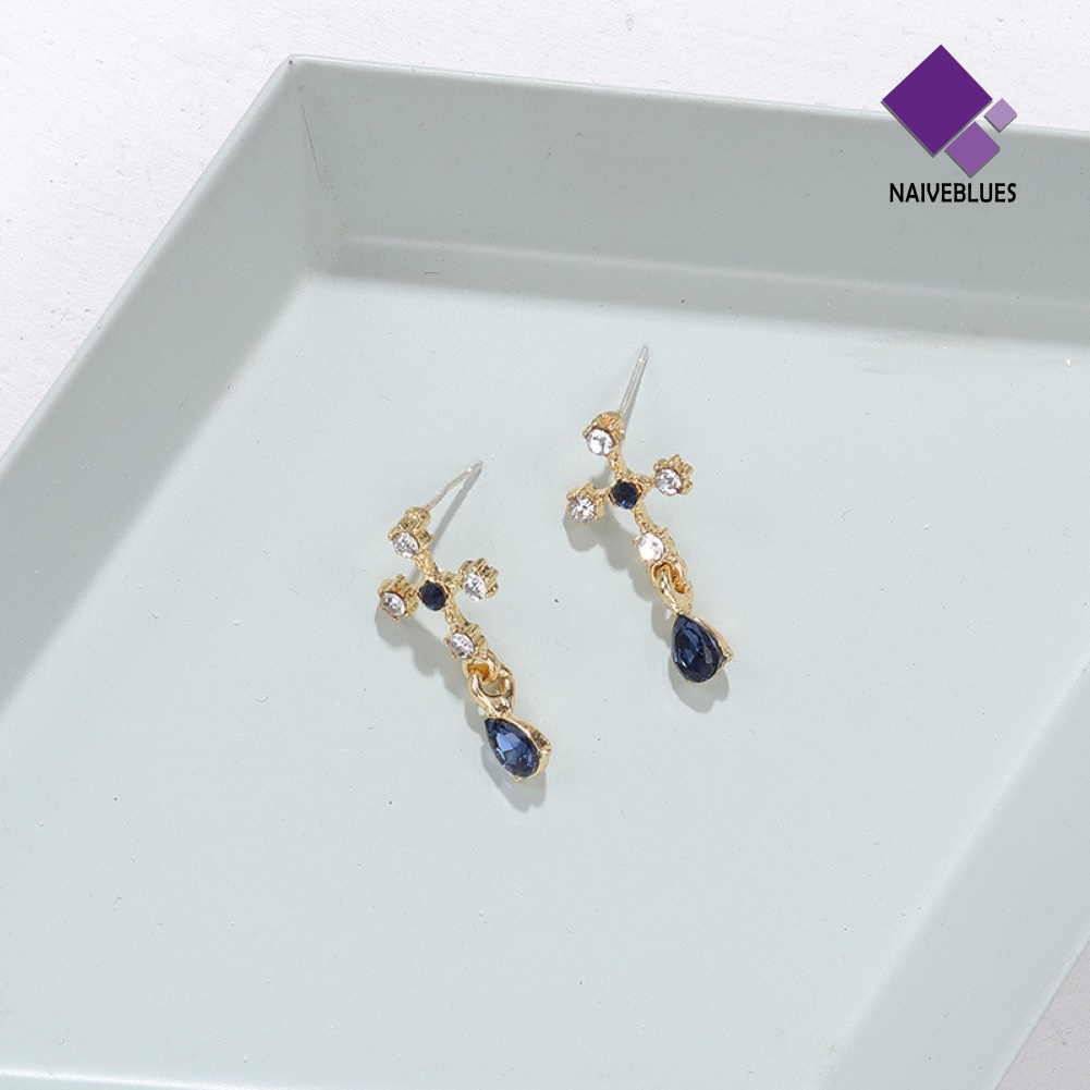 Anting Stud Sapphire Berlian Imitasi Bentuk Salib Untuk Wanita