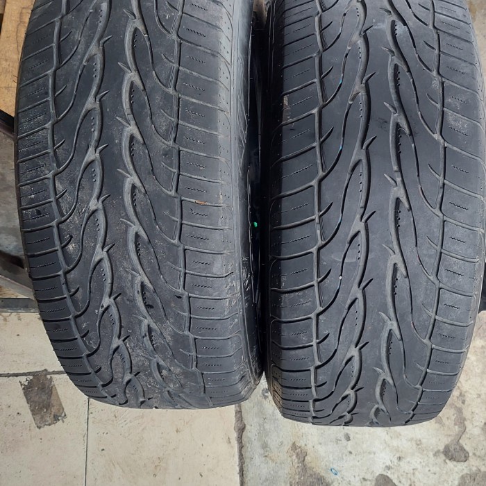 BAN TOYO 285/60 R18