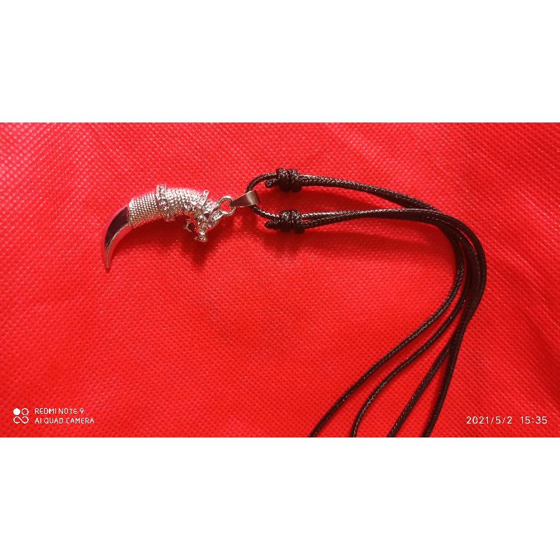 kalung siung naga