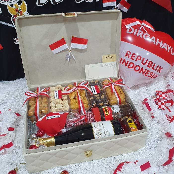 

paket hampers kue kering hut ri 17 agustus /3