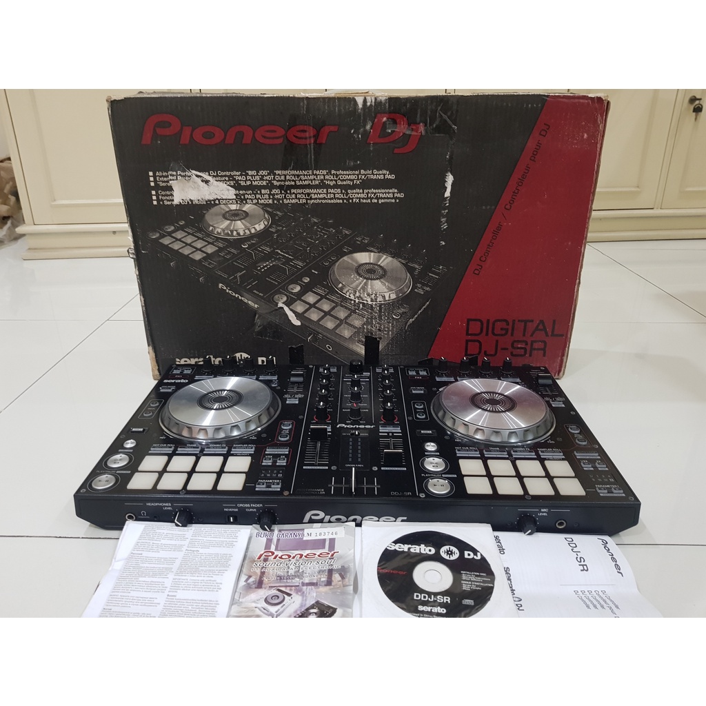 Alat DJ Pioneer DDJ SR Lengkap Box dengan CD Original dan Kitab Controller DJ (Set DJ With PAD)