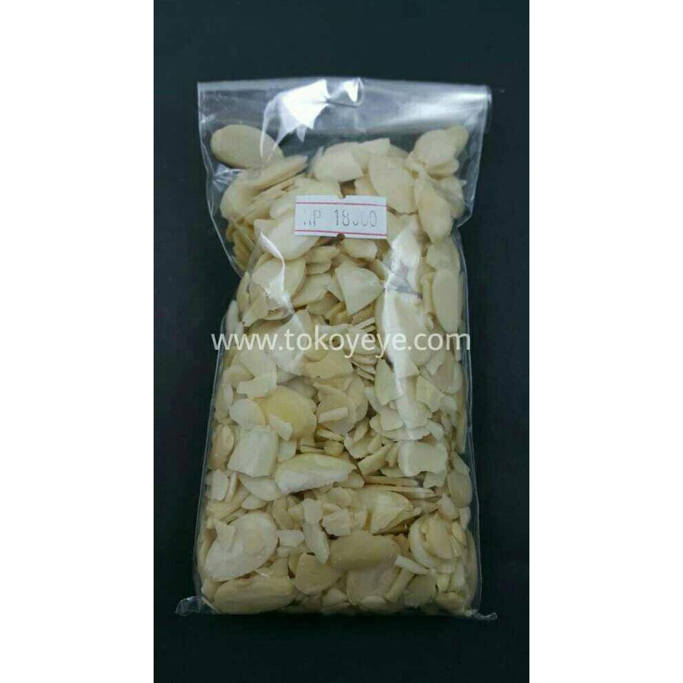 

ENAK kacang almond TERLEZAT