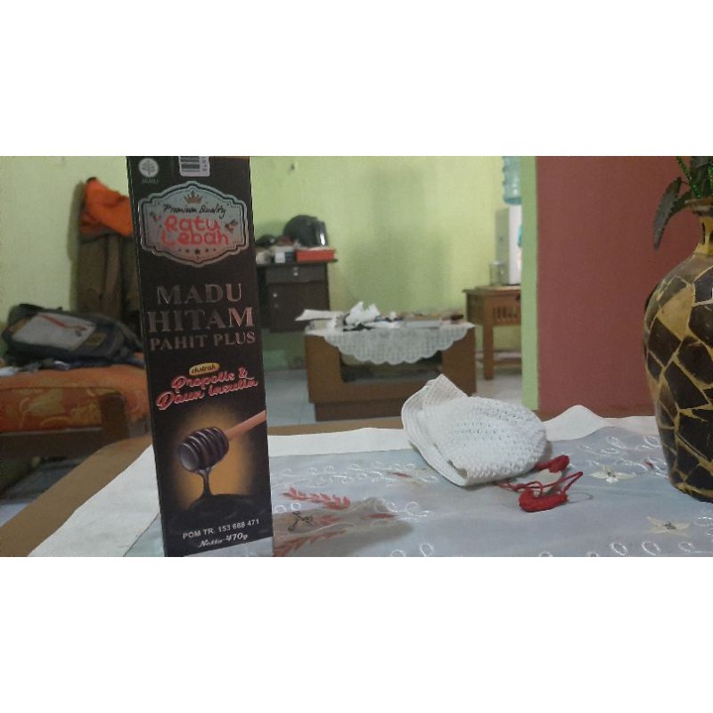 

Madu Hitam Pahit Plus (Ratu Lebah)