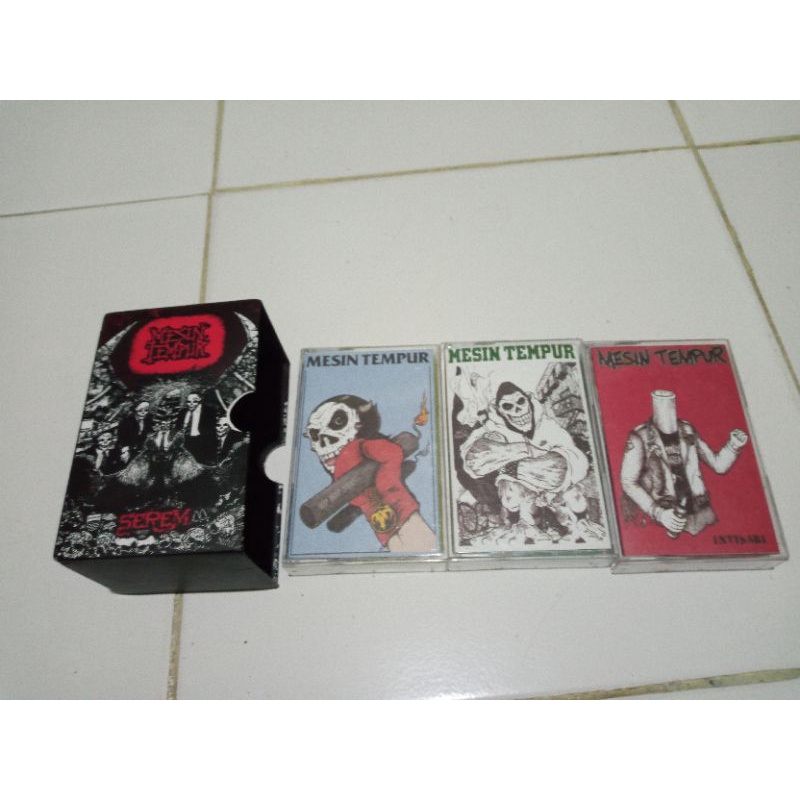 boxet kaset mesin tempur serem