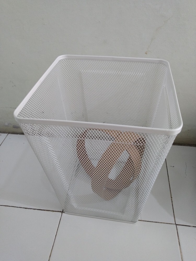 Dronjons Keranjang Sampah Tempat Sampah Dronjon Tong Sampah