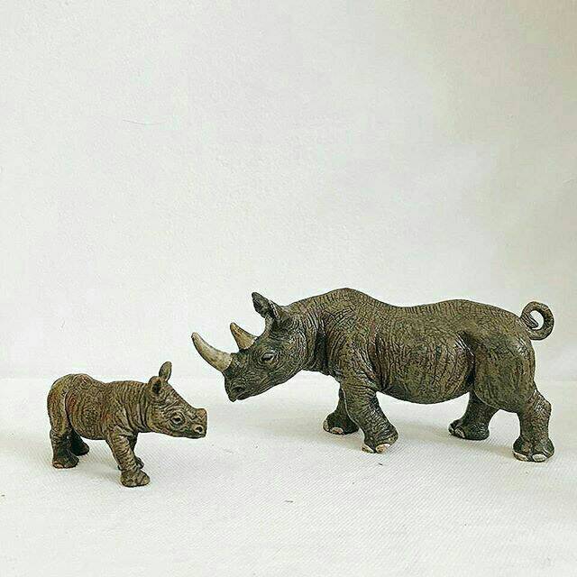 animal figurines - rhinoceros family