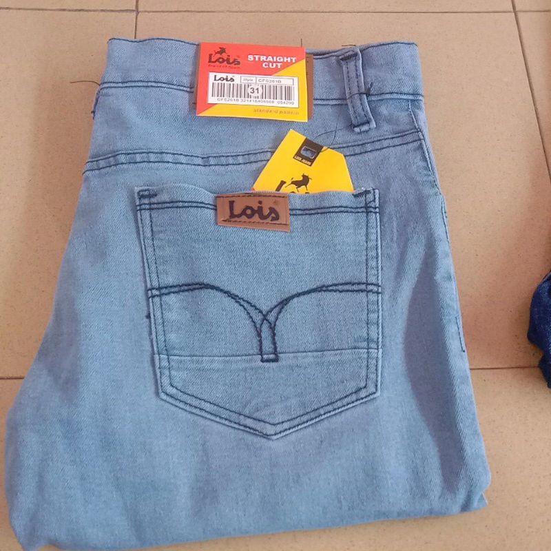 Celana panjang pria, khususnya hitam polos,bahan jeans melar,pensil