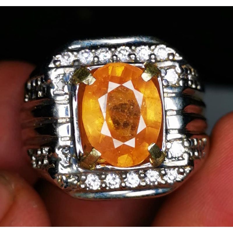 Yellow sapphire srilanka oval + memo