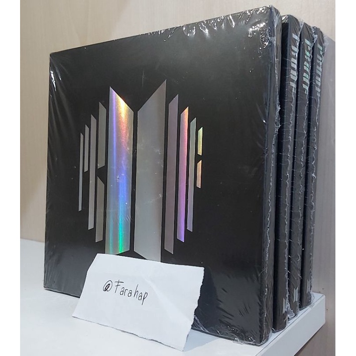 

Album BTS proof compact ver sealed unsealed (masi ada lapisan plastik)