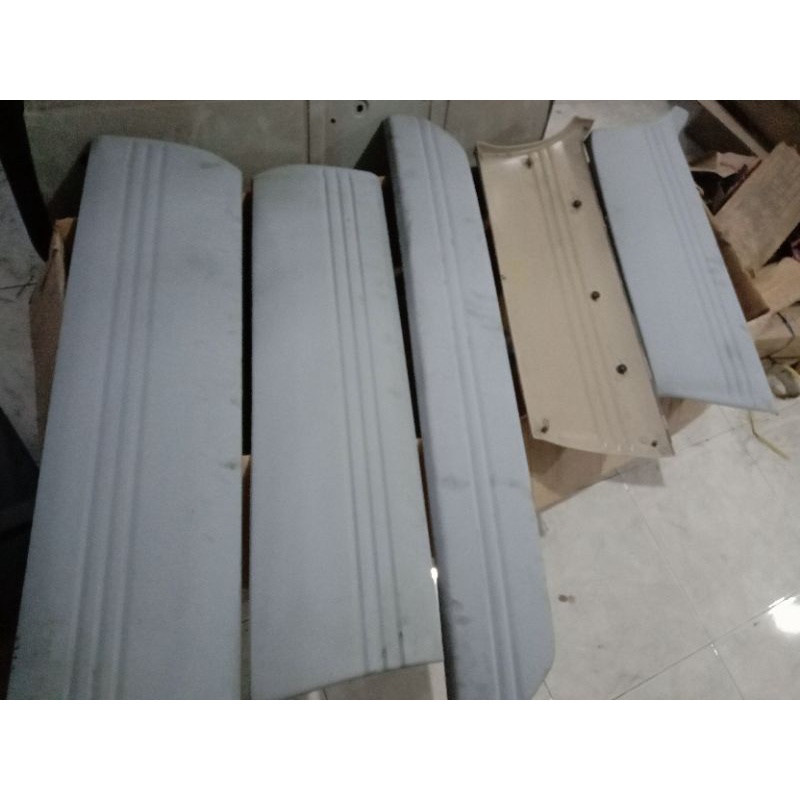 Body Moulding Bagasi & Pintu Kijang Krista Bahan Duraflek