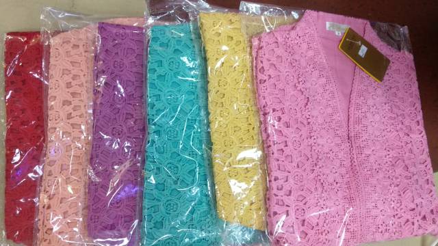 3050 kebaya alexuez  full brukat warna tgn pdk