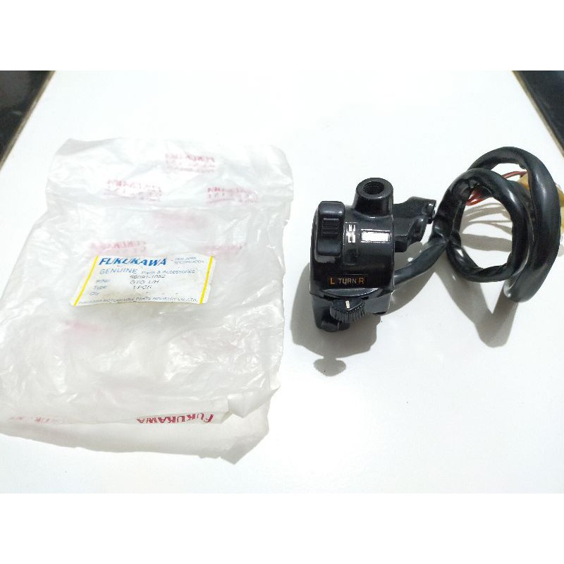 HOLDER - SAKLAR Kiri Subtitusi Kawasaki BINTER MERZY KZ200