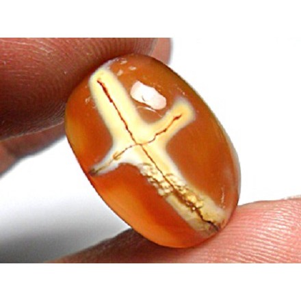 AG001 Oval Cabochon 10ct 16x11mm Natural Untreated Agate Figure 'White Cross' Picture