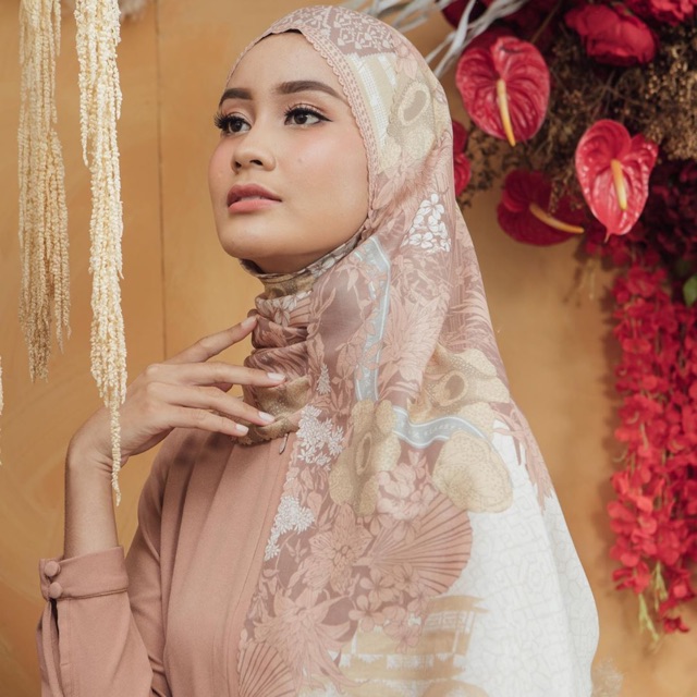 (BOOKED) HARUM SCARF BY WEARING KLAMBY JEUMPA