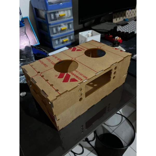 Custom box elektronik
