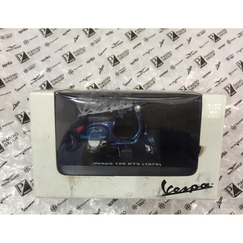 Miniatur Vespa Klasik " Vespa 125 ET3 1976 "