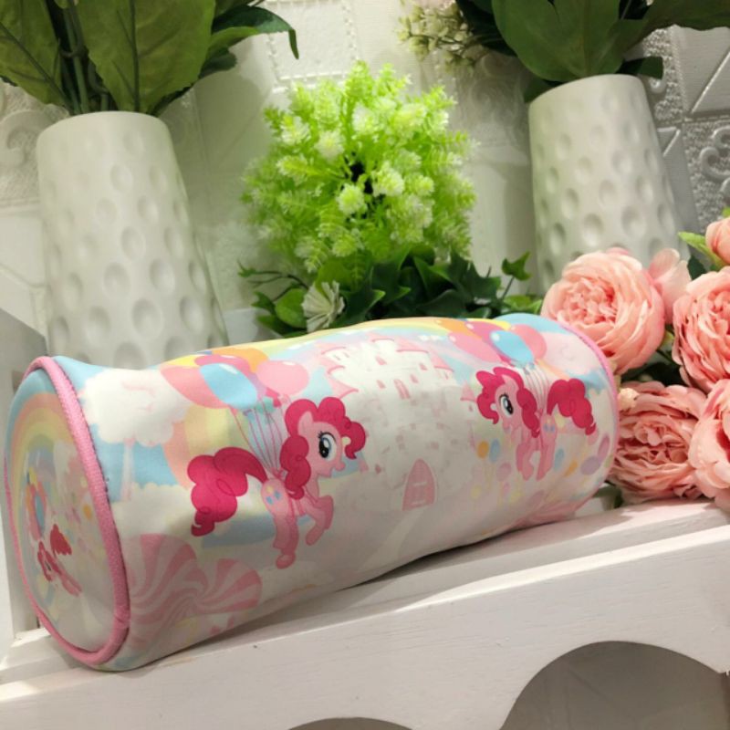

Round Pencil Case Pony Pastel