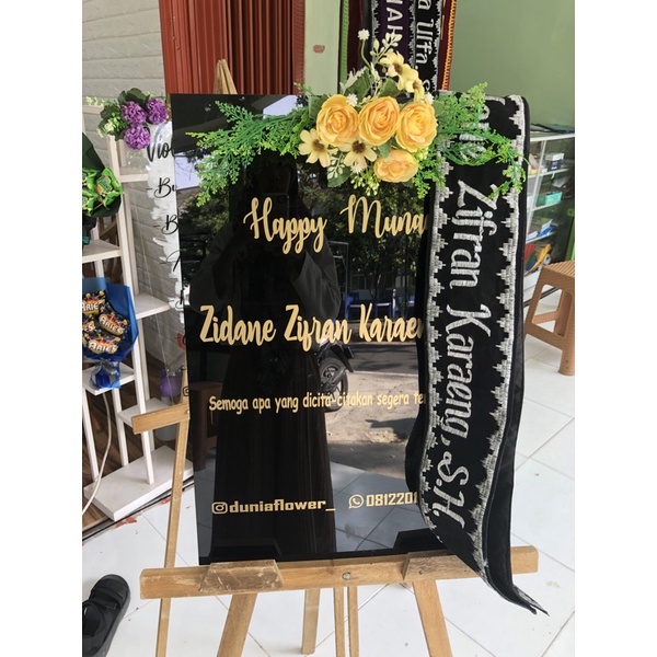 SEWA PAPAN BUNGA AKRILIK BANDAR LAMPUNG/WISUDA/GRADUATION/ lamaran/ wedding/ sempro/event lainnya