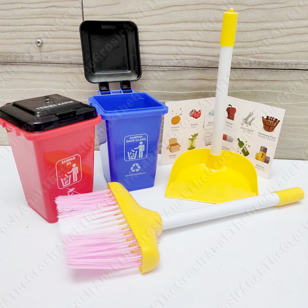 Cleaner Play Set MC04 BESAR Mainan Alat Kebersihan Sapu Pengki Tempat Sampah