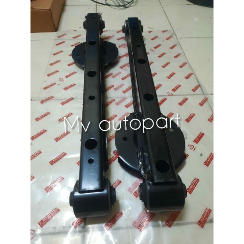 Lower arm assy belakang kiri-kanan 1set Daihatsu Xenia 1.0cc Ori