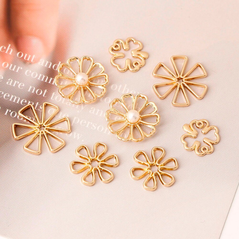 10 pcs Fashion Logam Indah Hollow Keluar Bunga Mawar Emas Liontin Pesona untuk DIY Kalung Gelang Anting-Anting Perhiasan Membuat