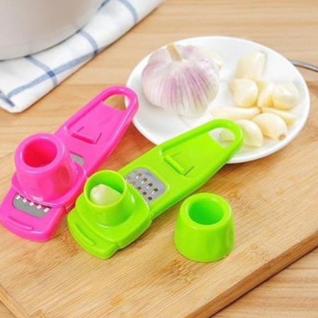 Parutan Pemotong Penghalus Bawang Putih Merah / Garlic Press Chopper / Parutan Keju Mini - Alat Penghalus Bawang Putih Bumbu Praktis - Parutan Garlic - Grinder Mini Serbaguna - Cacah Bawang