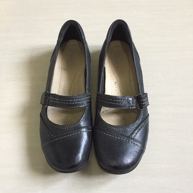Clarks Shoes Original Mary Jane size 6 / Sepatu Hitam Wanita Clarks size 39 - Preloved