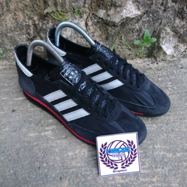 Adidas Superlight 72