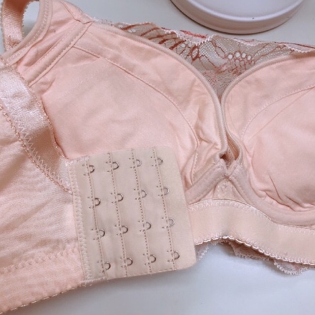 Bra Kemben (K-C62) Pakaian dalam wanita berkawat dan busa push up