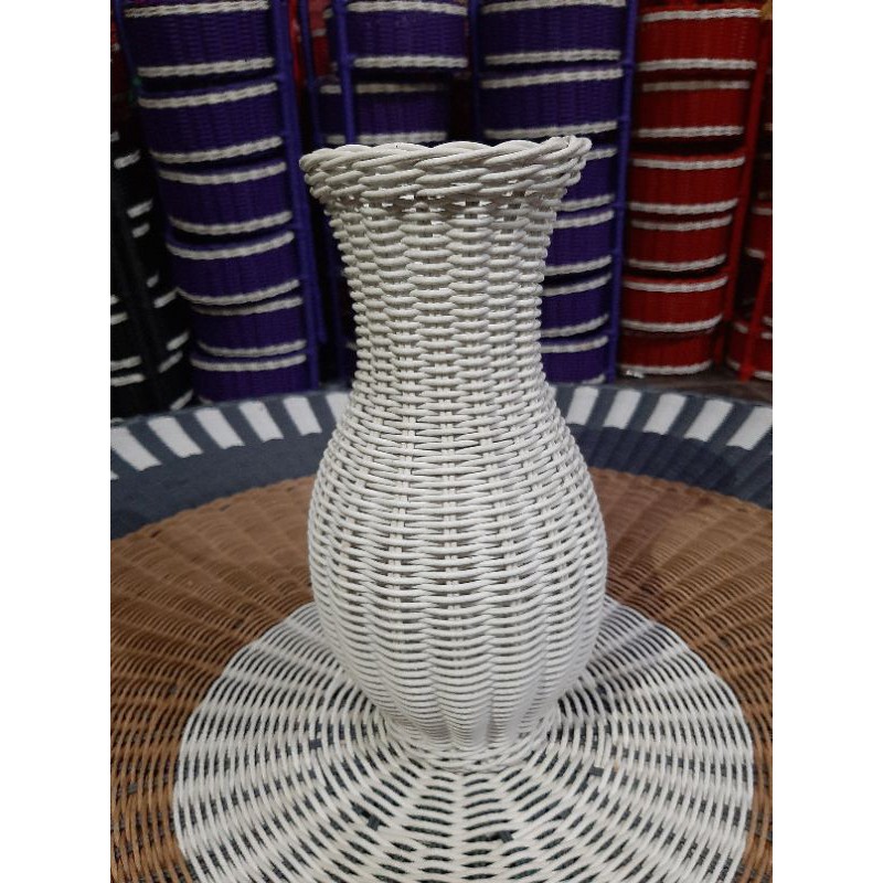 Vas Rotan Sintetis / Guci Rotan Sintetis 30 cm