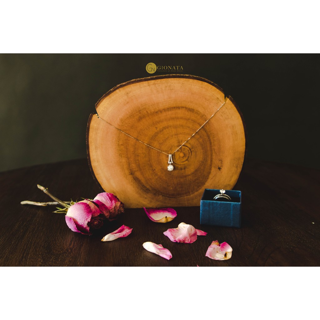 

Dekornata Wooden Necklace Stand / Stand Kalung Kayu