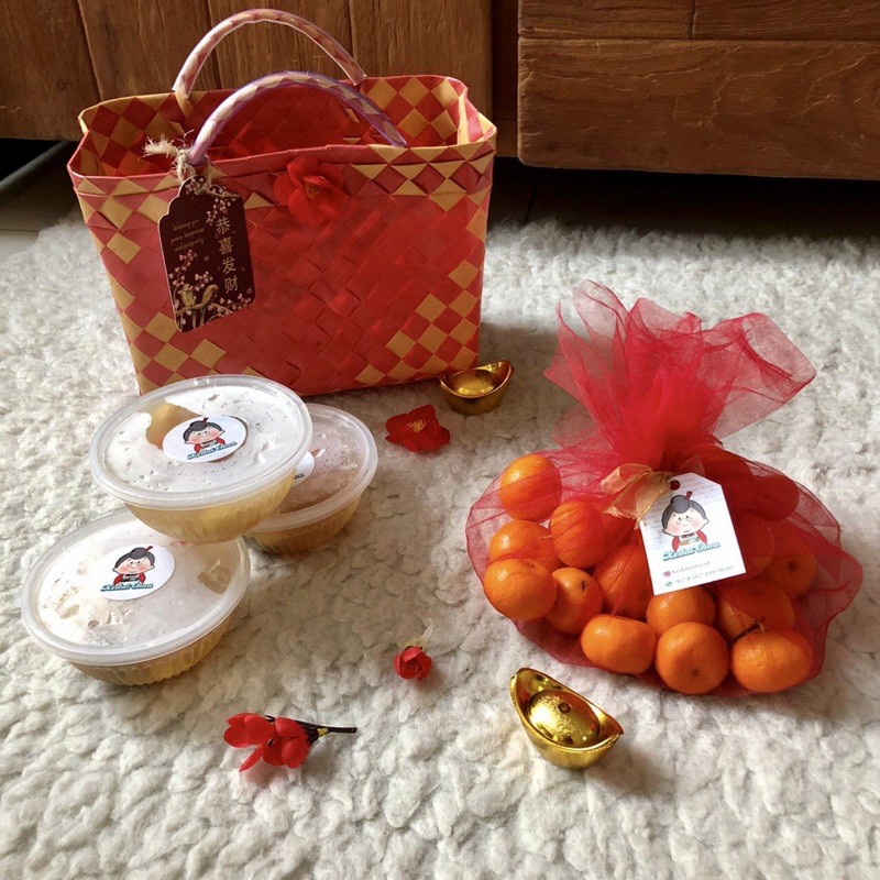 

Chinese new year hampers 2021 parcel imlek